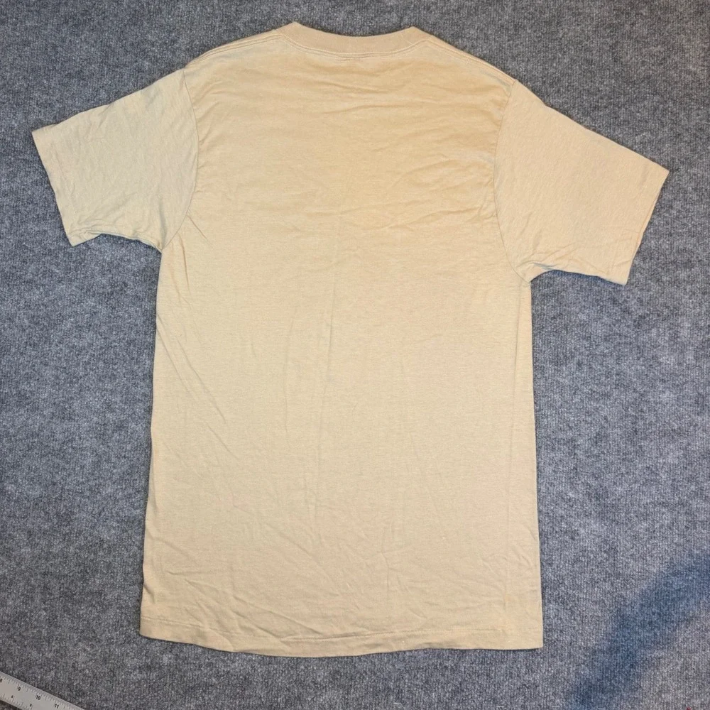 Vintage 80's Banana Republic Globe Graphic T-Shirt Tan Single Stitch Mens M